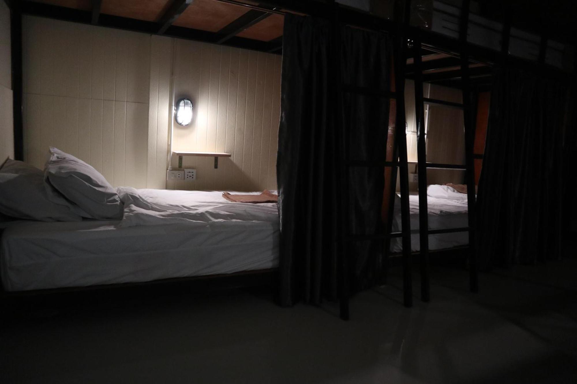 The Cocoon Hostel 코 사메드 외부 사진
