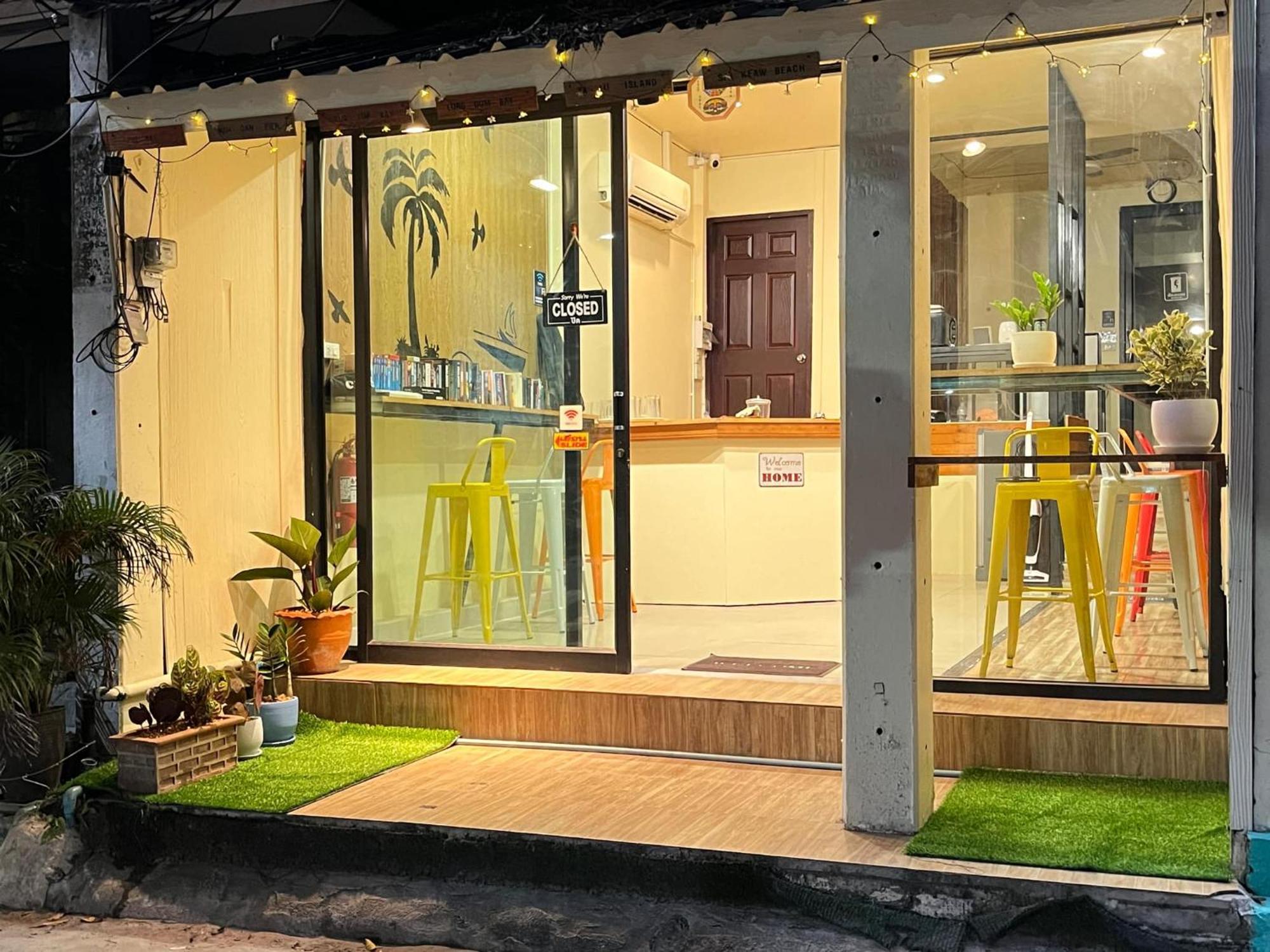 The Cocoon Hostel 코 사메드 외부 사진