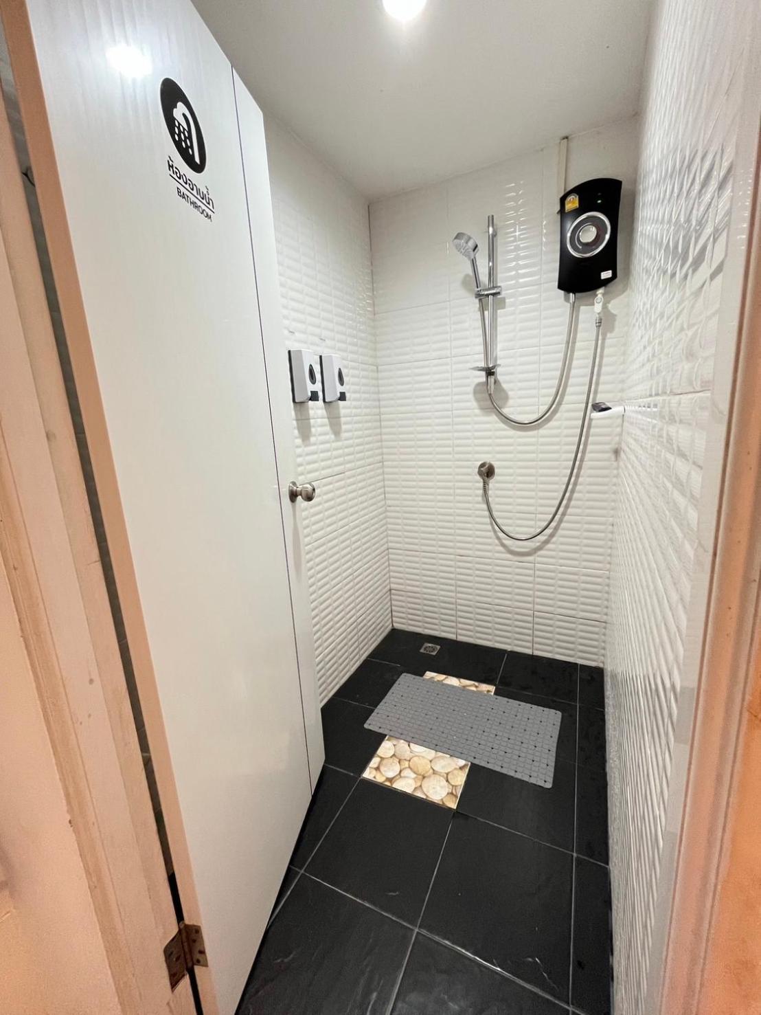 The Cocoon Hostel 코 사메드 외부 사진